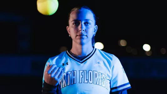 Hadlee Reichert tossing ball up