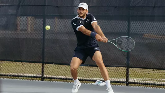 Rodrigo Crespo backhand shot