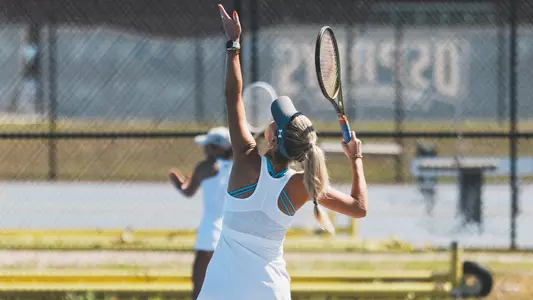 Kendall Nash serve shot