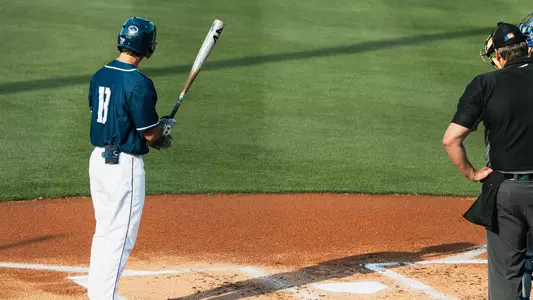 Tripp McKinlay at bat