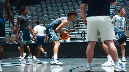 Kamrin Oriol going for a jumper