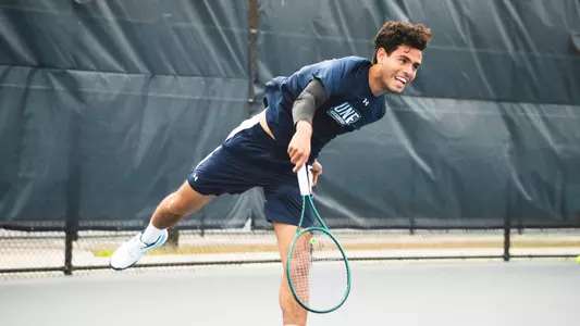 Youssef Labbene serve