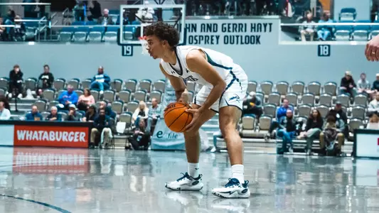 Kamrin Oriol waiting to pass