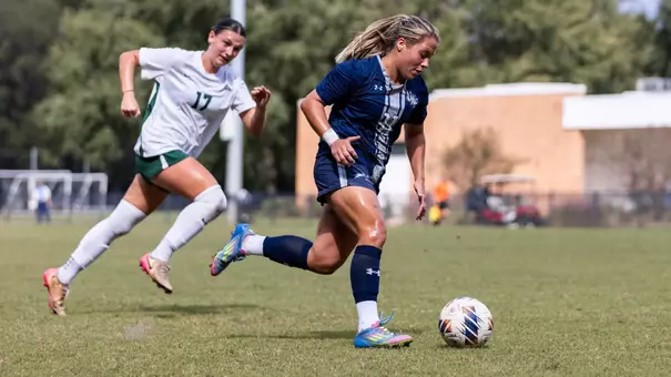 2025 Women's Soccer - Allie Fekany Photo