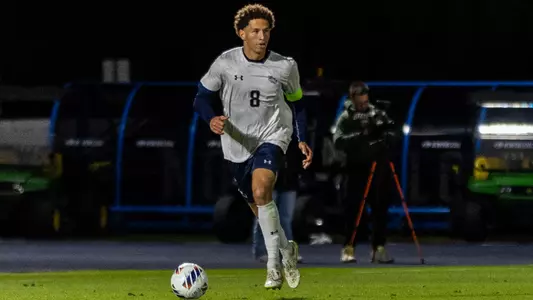 Jaylen Yearwood action