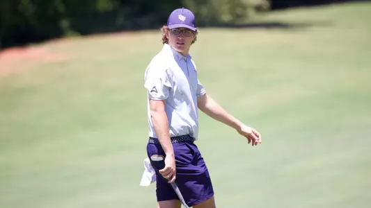 Chase Carroll on the fairway