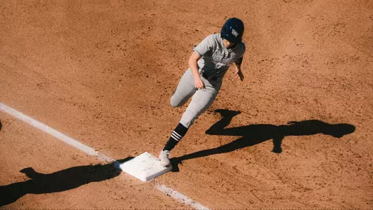 Chloe Culp running the bases