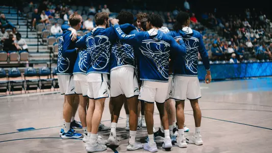 Team photo before EKU game