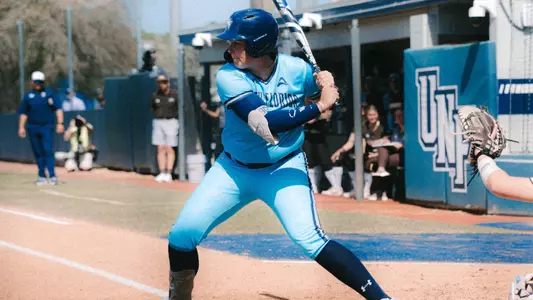 Allison Benning action batting