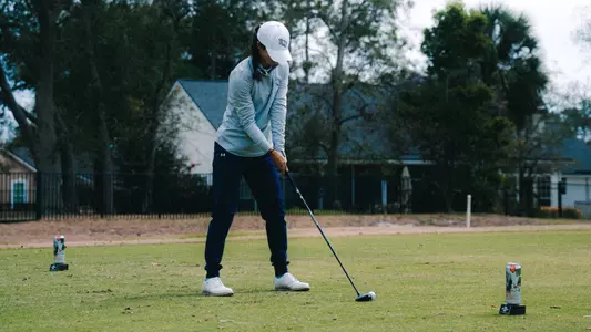 Casilda Allendesalazar on the tee box