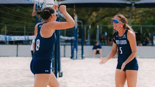 Taylor Pierce and Cameron Humphries