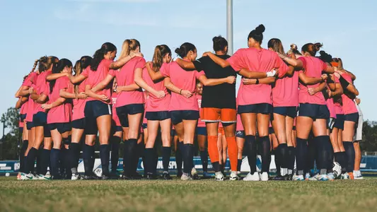 Huddle women's soccer