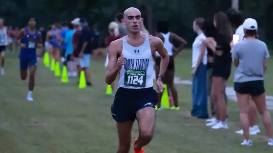 Sebastian Hernandez third place UNF