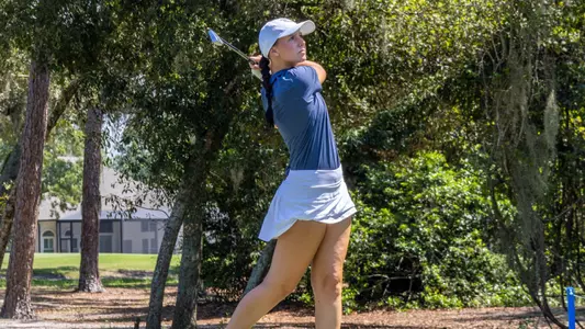 Ava Cottis tee shot 2025