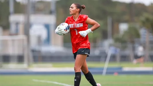 Sofia Miliancano Running With The Soccer Ball Against FGCU