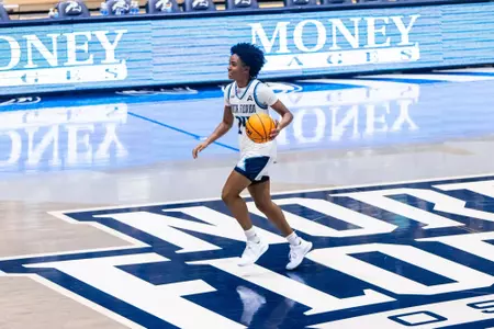 2025-2026 North Florida Women's Basketball - Karyzma Pierre