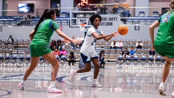 2025-25 Women's Basketball - Karyzma Pierre vs. FGCU