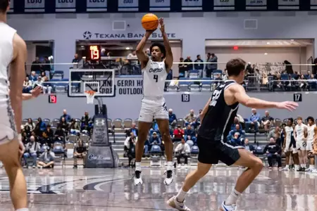 2025-2026 North Florida Men's Basketball - Devin Hines