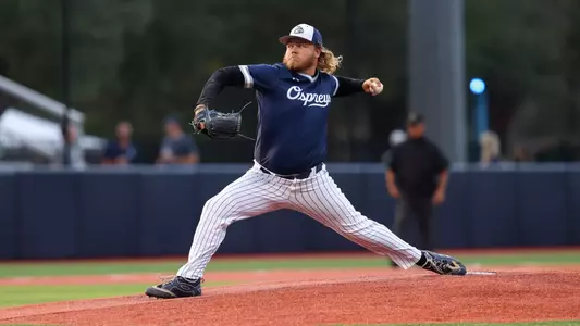 Dakota Stone throws pitch