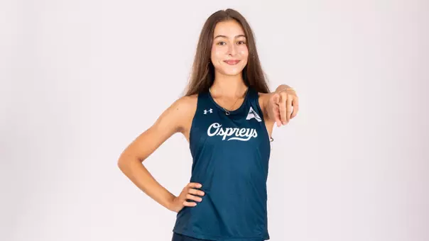 White Backdrop photo of Viktoria Kamml Pointing