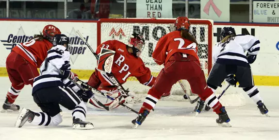 PATON'S HAT TRICK PROPELS #4 WOMEN'S HOCKEY PAST RENSSELAER, 4-3 Image