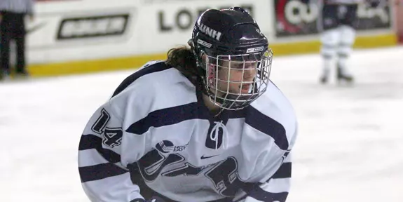 CUTHBERT'S TWO POINTS PROPELS #4 UNH TO 4-0 WIN AT BOSTON COLLEGE Image