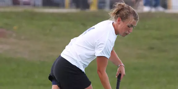 FIELD HOCKEY SHUTS DOWN VERMONT IN 2-0 VICTORY Image