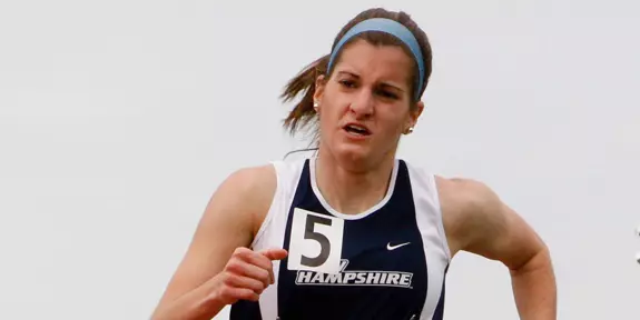 Women's Track & Field Defeats Maine, 103-82 Image