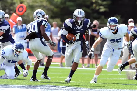 EIGHTH-RANKED FOOTBALL TEAM FALLS AT URI, 28-25 Image