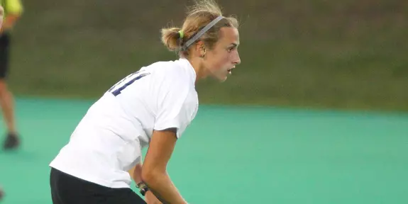 FIELD HOCKEY EDGED 2-1 AT MICHIGAN Image