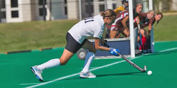 #10 Field Hockey Remains Undefeated with 4-0 Win vs. #20 Northeastern Image