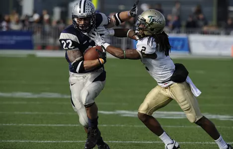 No. 11 Football Defeats William & Mary, 28-25; Evans Breaks Doig's Career Tackles Record Image