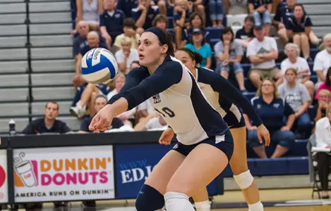 Volleyball Falls to Stony Brook, 3-1 Image
