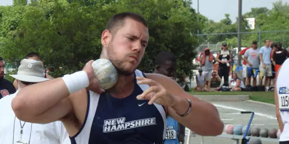 Men's Track & Field Competes at Ellis Invite Image