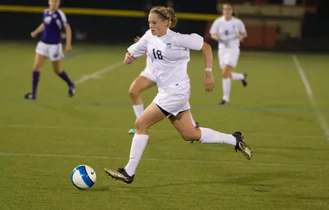 Women's Soccer Blanks Fairfield in Season Opener, 2-0 Image