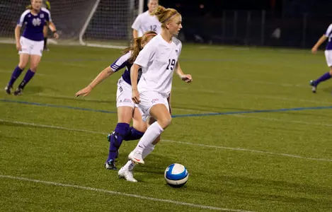 Women's Soccer Drops 4-0 Decision to CCSU Image