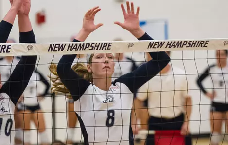 Volleyball Moves to 2-0 in America East with 3-2 Win Over UMBC Image