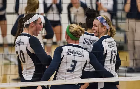 Volleyball Downs Binghamton, 3-1, for Sixth Straight Win Image
