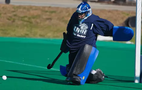 No. 24 Field Hockey Edged by No. 2 Syracuse, 3-2 Image