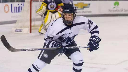 Toews_Carlee_101516_0572