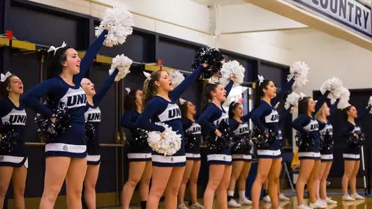 cheerleaders_120215_0549