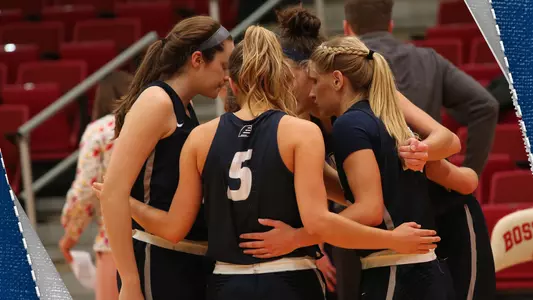 wbb preview 112918 team huddle