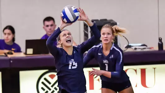 unh vb team at UAlbany
