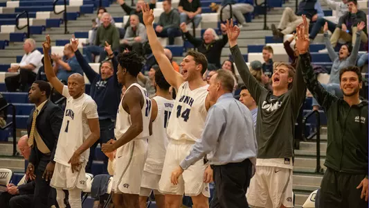 team_bench_cheer_0639