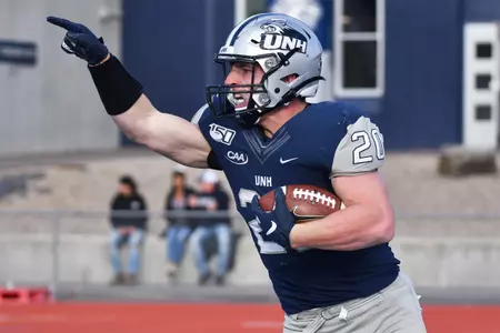 Dylan Laube's two TD catches from Max Brosmer led UNH past No. 11 Villanova on Saturday.