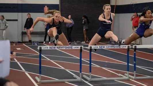 02.20.20 wtrack preview momm-white tudsico