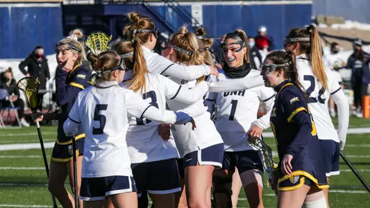 team_celebrate_goal_022621_7847