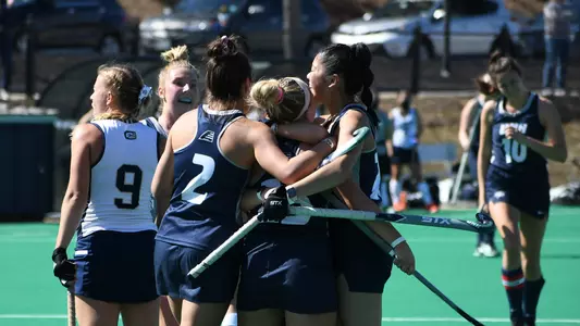 team_celebrate_032121_3492