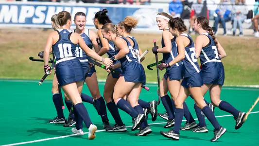 team celebrate_EN6A4377