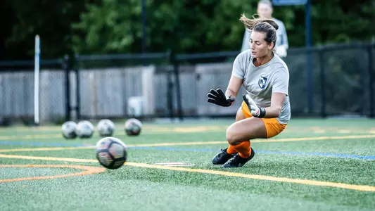 Ashley_Buchheit_RickWilson_UNHMerrimack_090822-7